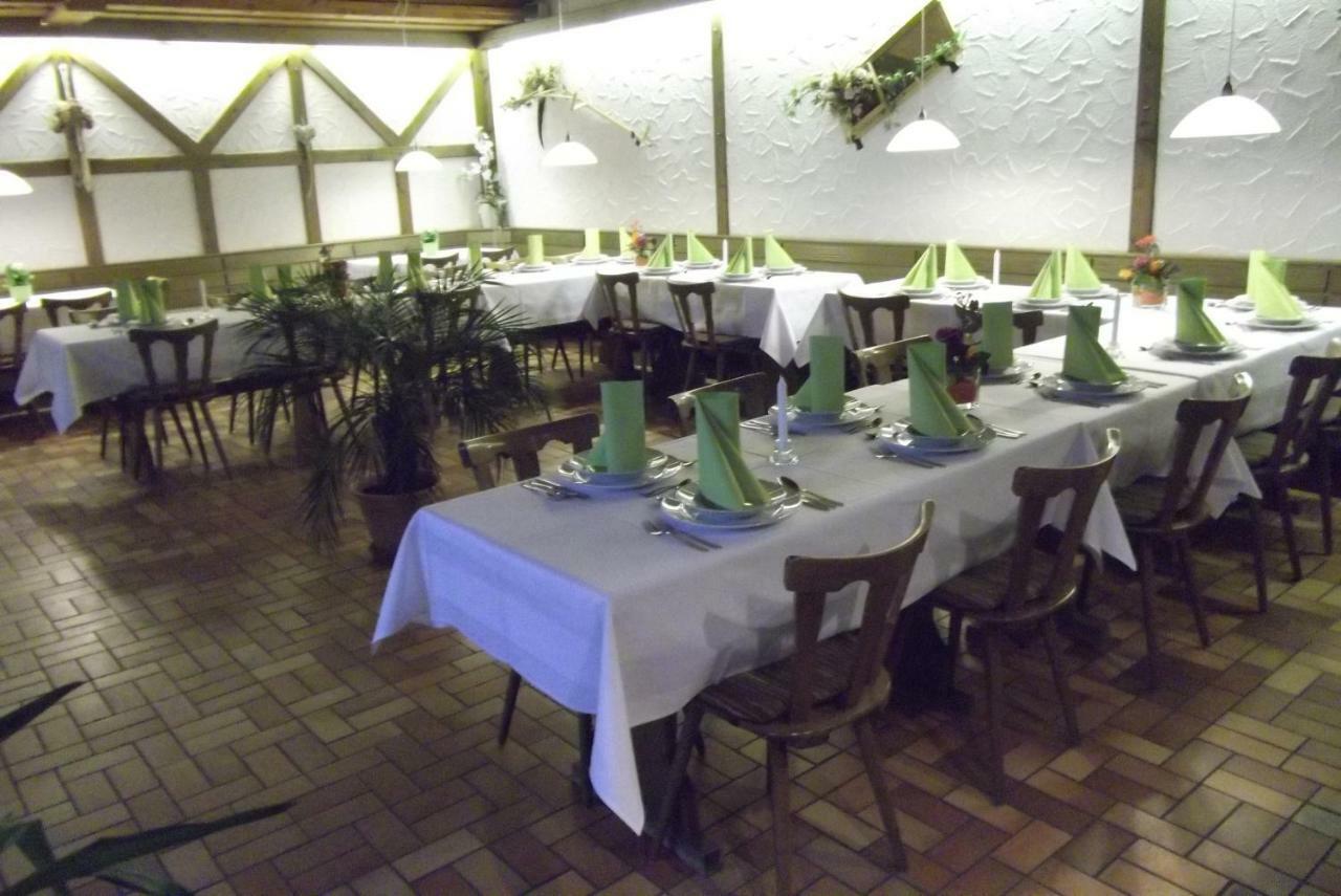 Hotel-Gasthof Krone-Lax Scheinfeld Екстериор снимка