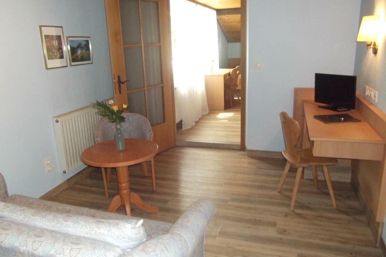 Hotel-Gasthof Krone-Lax Scheinfeld Екстериор снимка